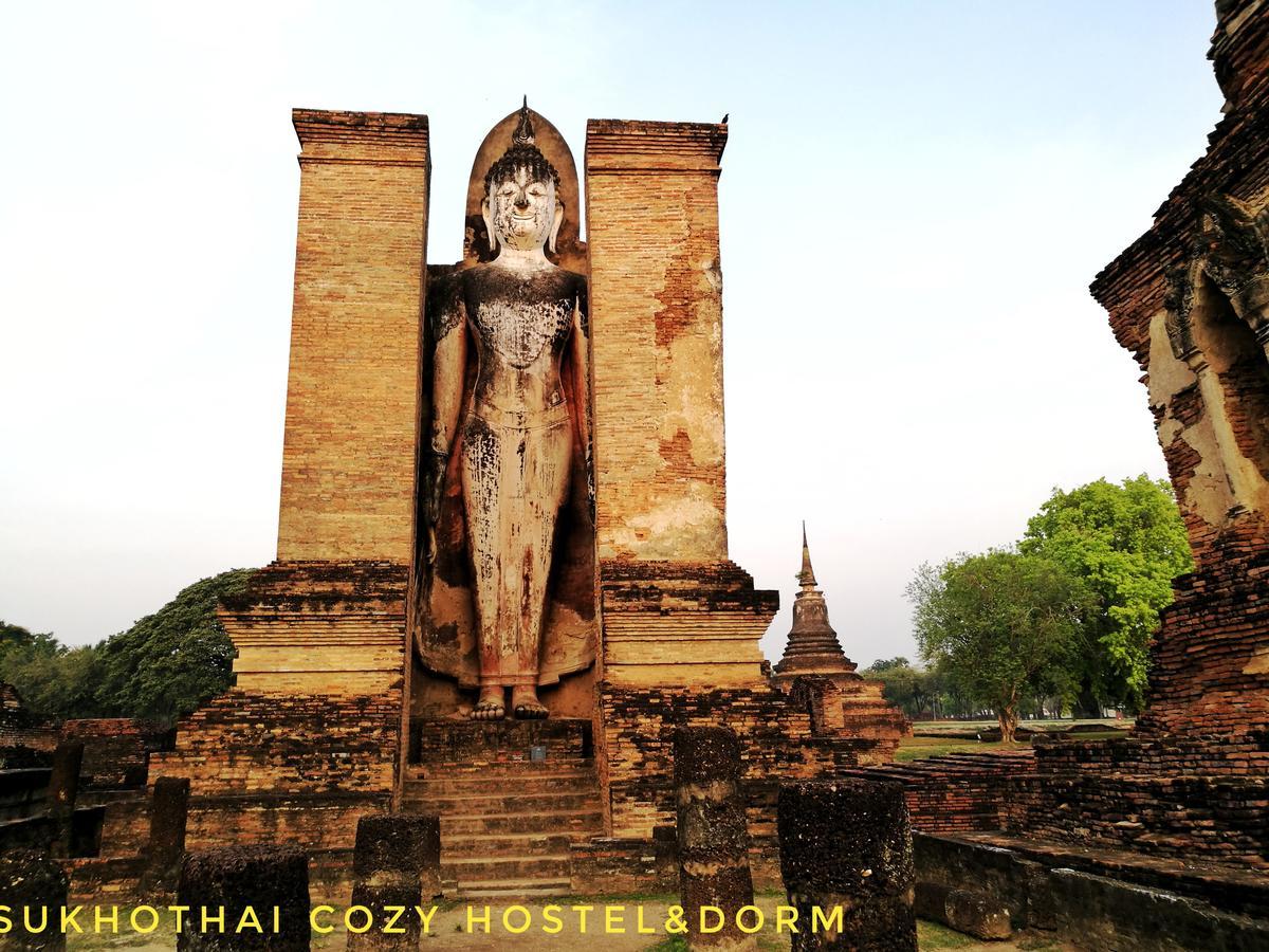 Sukhothai Cozy Hostel And Dorm Zewnętrze zdjęcie